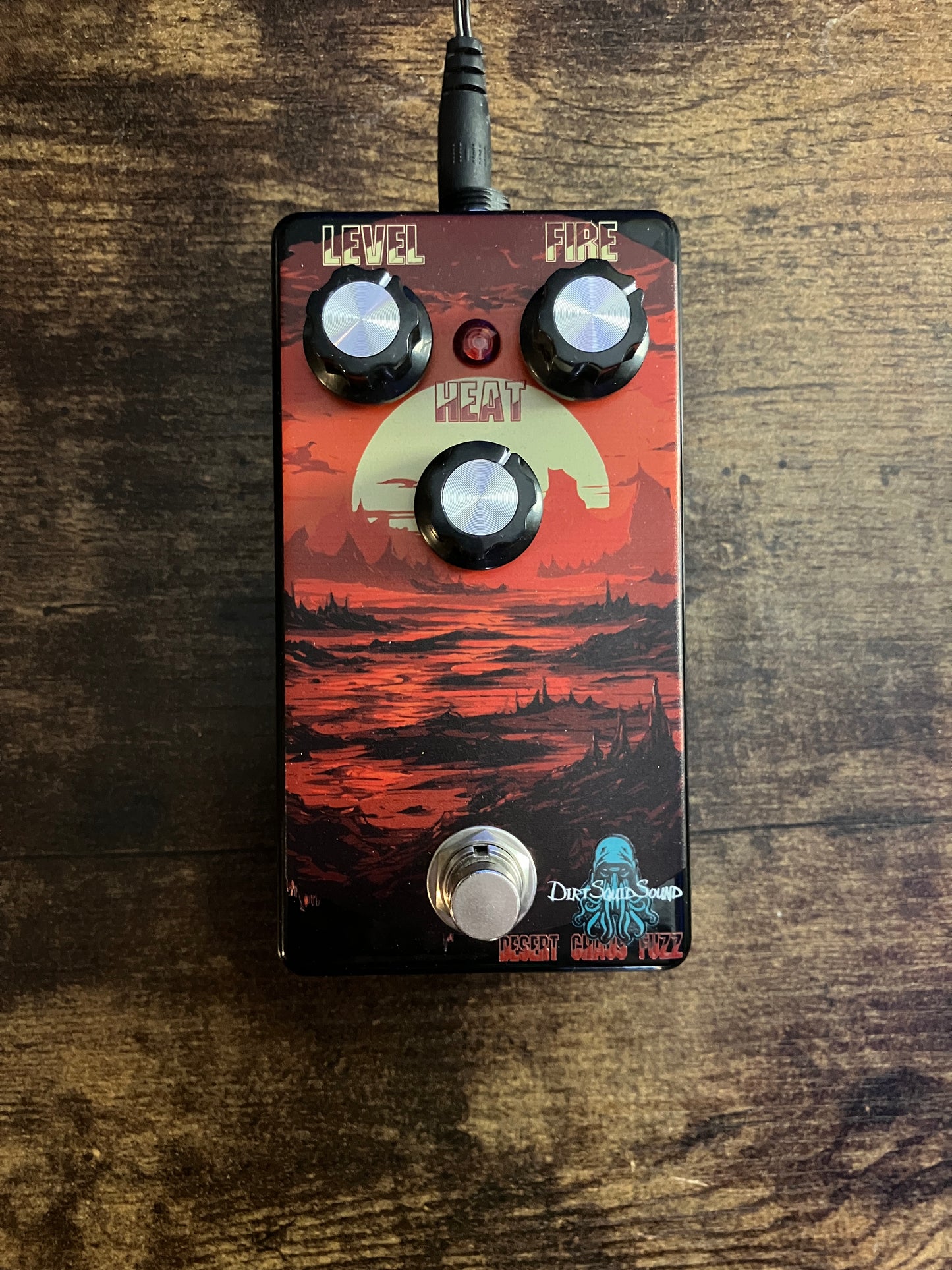 .Desert Chaos Fuzz Pedal.
